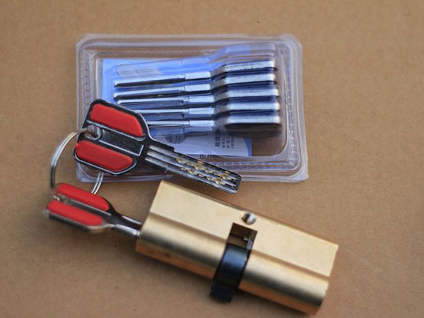 旅顺口24小时上门开锁公司